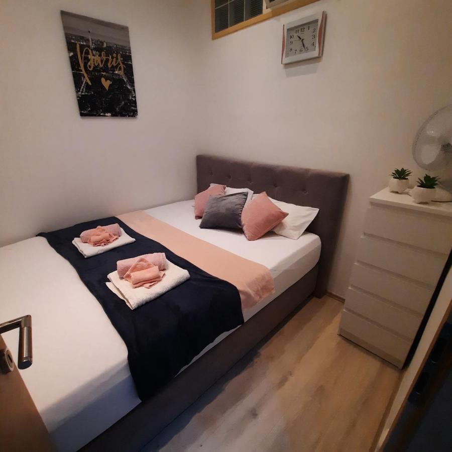 Apartment Alex Fiume Esterno foto